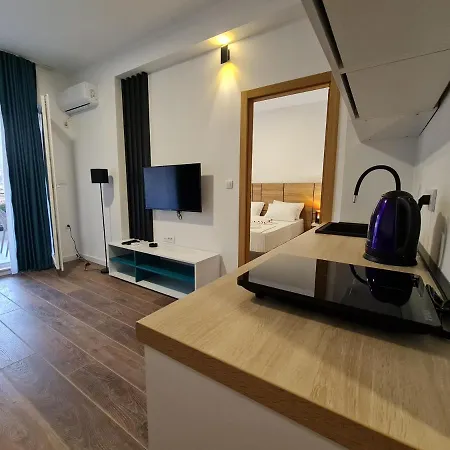 Hercegovka شقة فندقية 4*